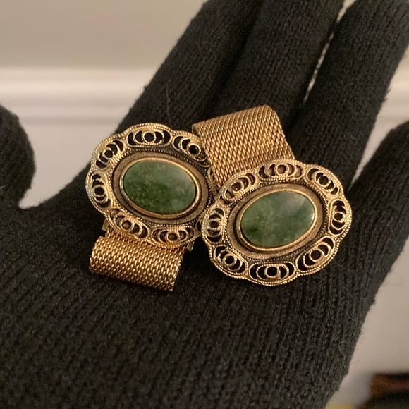 Men’s Cuff Links. Faux Jade and Gold Tone.  Extraordinary Design Statement - Picture 1 of 7